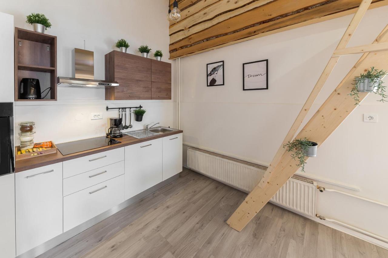 Apartments Keber Ljubljana Ngoại thất bức ảnh
